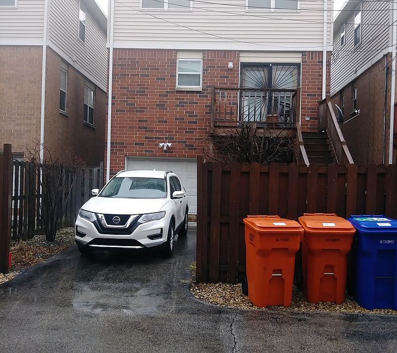 2nd image of 3546 W Arthington St