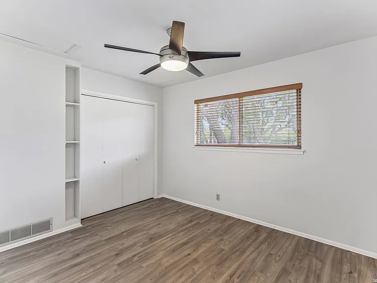 24818 House Mountain Rd — Photo 25
