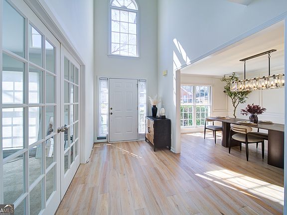 3rd image of 745 Welford Rd