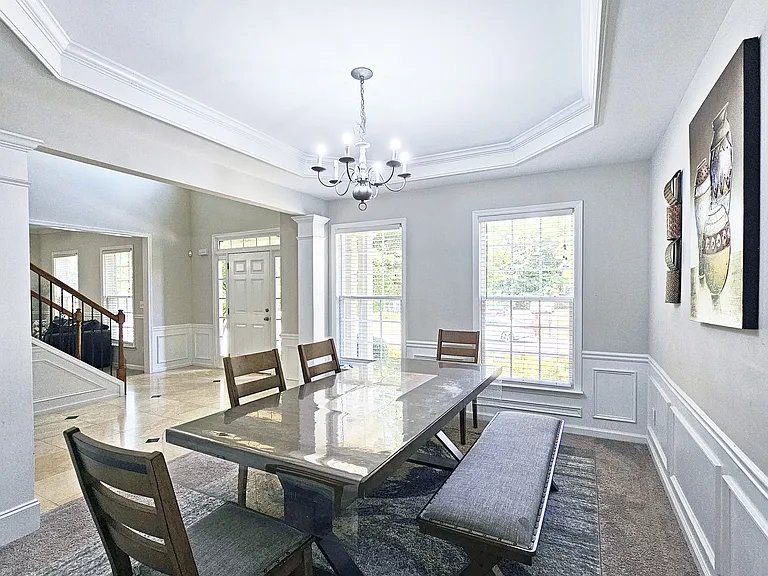 935 Blackmar Way — Photo 4