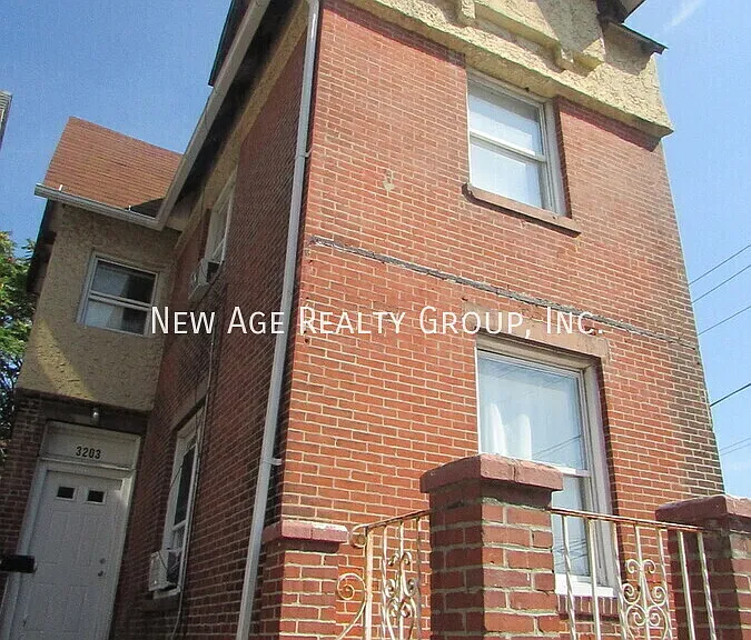 3203 Winter St — Photo 9