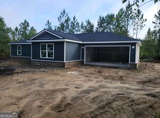 109 Sparrow Ln, Jesup, GA 31545