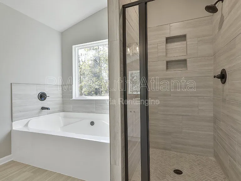 10 Singletree Ln — Photo 34