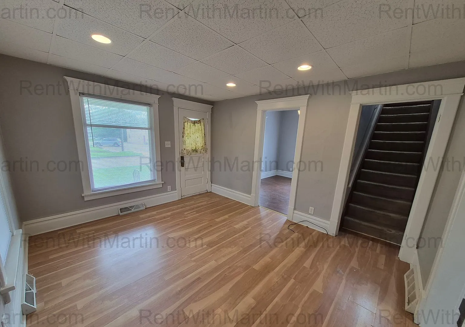 For Rent- 2016 Falls Ave *Pets Ok* — Photo 3