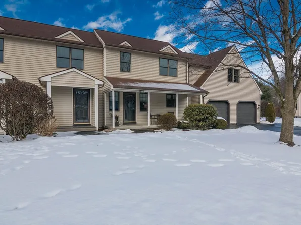 4 Pomeroy Ln APT C, Sunderland, MA 01375