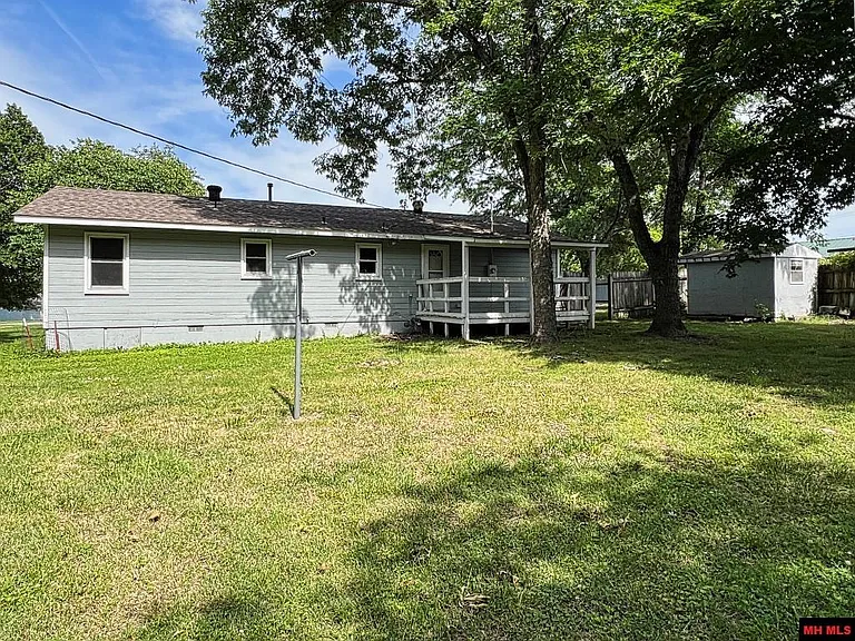 42 County Road 1159 — Photo 25