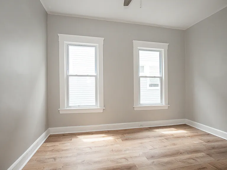 3635 W 46th St #1 — Photo 15
