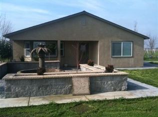 9747 Biederman Way, Escalon, CA 95320