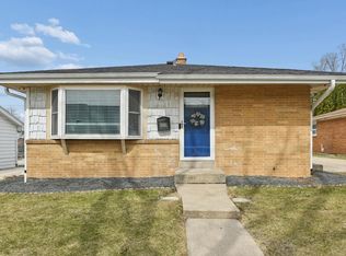 9826 West Menomonee Park COURT, Milwaukee, WI 53225