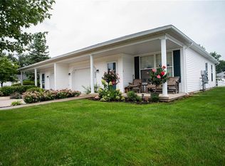 6904 Chapel Ln, North Ridgeville, OH 44039