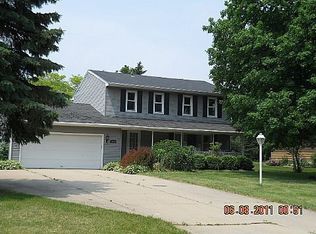 2555 Blarney Stone Dr, Beloit, WI 53511