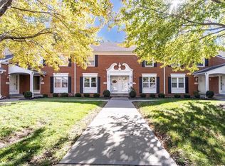 10561 Foster St, Overland Park, KS 66212