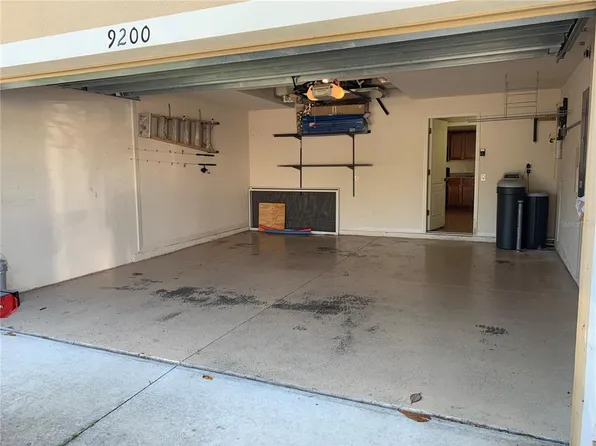 9200 Seeger Ln, Land O Lakes, FL 34638