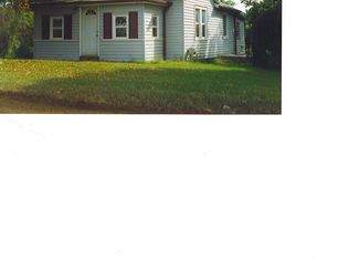 11459 N Rushton Rd, South Lyon, MI 48178