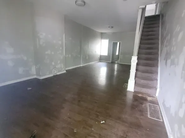 4147 Cambridge St, Philadelphia, PA 19104