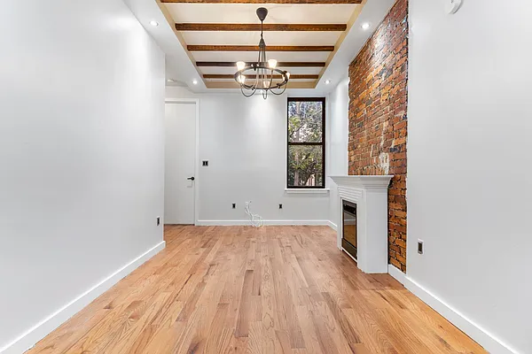 Rented by ERNY LLC | media 2