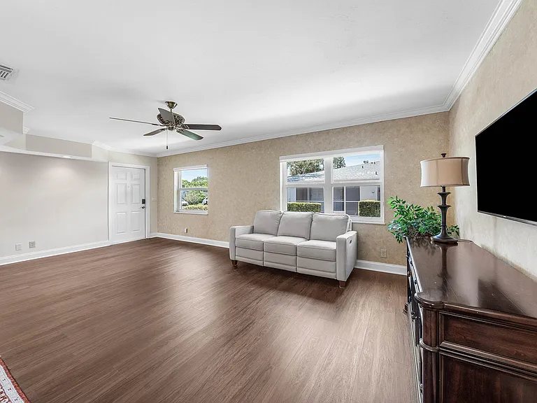 2303 Lowson Blvd #D — Photo 6