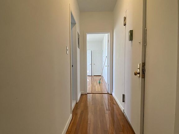 4th image of 3204 Holland Ave #5F-01