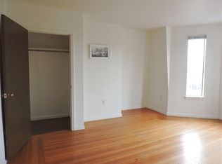 792 Main St #9, Cambridge, MA 02139