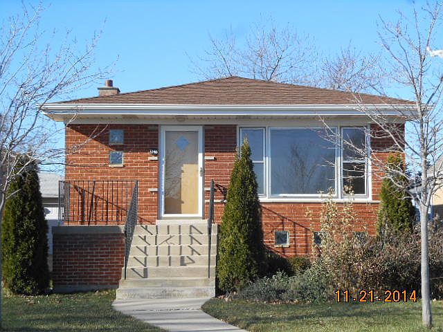 1st image of 7746 Narragansett Ave