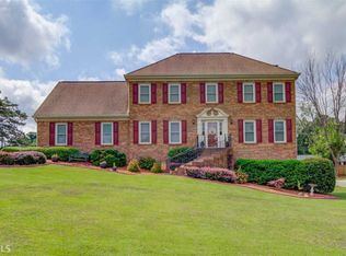 2452 Chimney Top Ln, Snellville, GA 30078