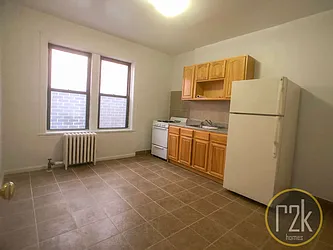 Rented by Realty 2000 Corp