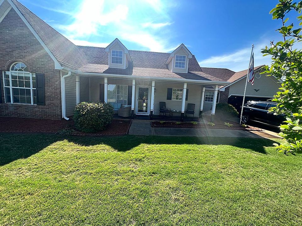 2nd image of 506 Owens Spring Ln