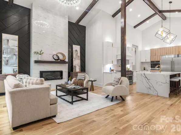 809 Crater St, Charlotte, NC 28205