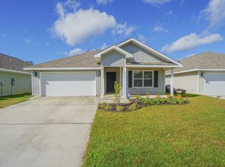 2379 Kirkwood Dr, Cantonment, FL 32533