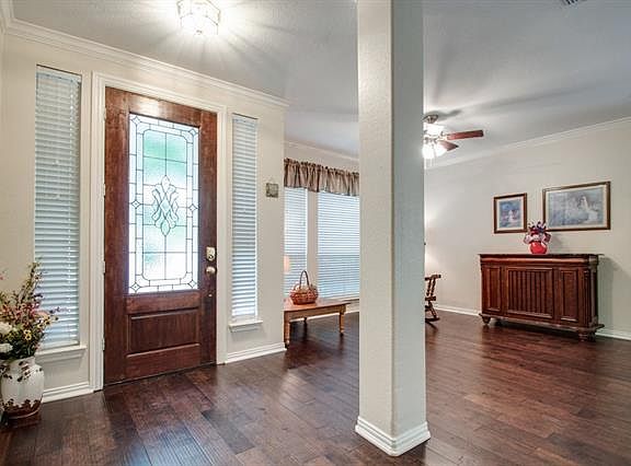 3rd image of 1829 Honey Mesquite Ln