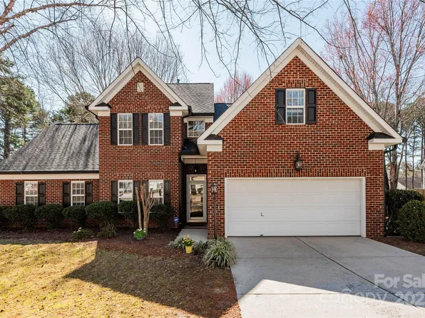 7562 Sedgebrook Dr W, Stanley, NC 28164