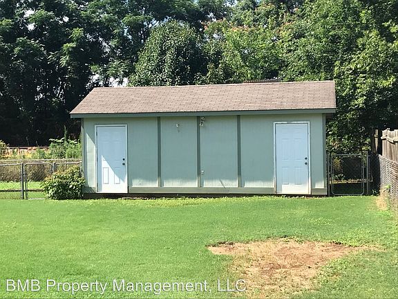 2nd image of 301 Kroy Dr