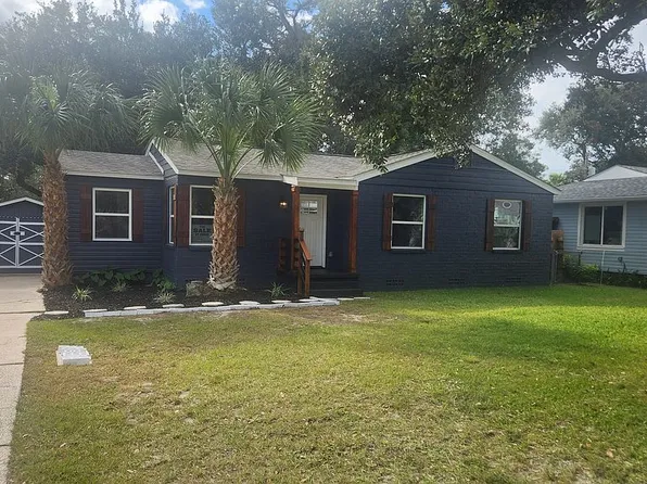 107 SE Gilliland Rd, Pensacola, FL 32507