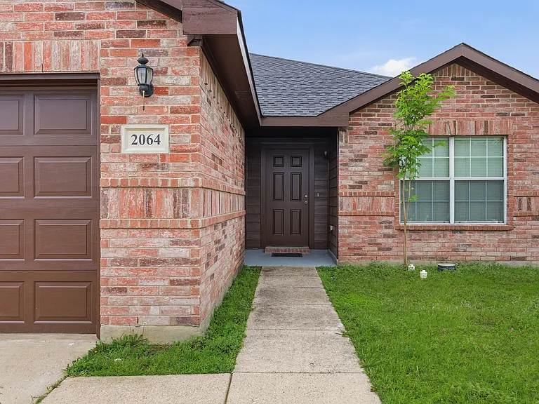 2064 Bliss Rd — Photo 23