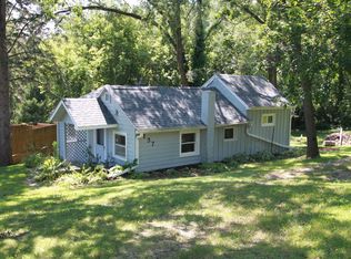 137 S Salem St, Cherry Valley, IL