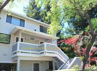 2574 Oak Rd APT 200, Walnut Creek, CA 94597