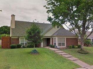 2134 Lansdown Dr, Carrollton, TX 75010