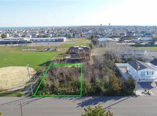 245 W 5th St, Ship Bottom, NJ 08008