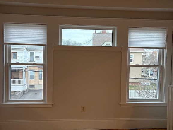 5th image of 36 Cushing St Floor 2