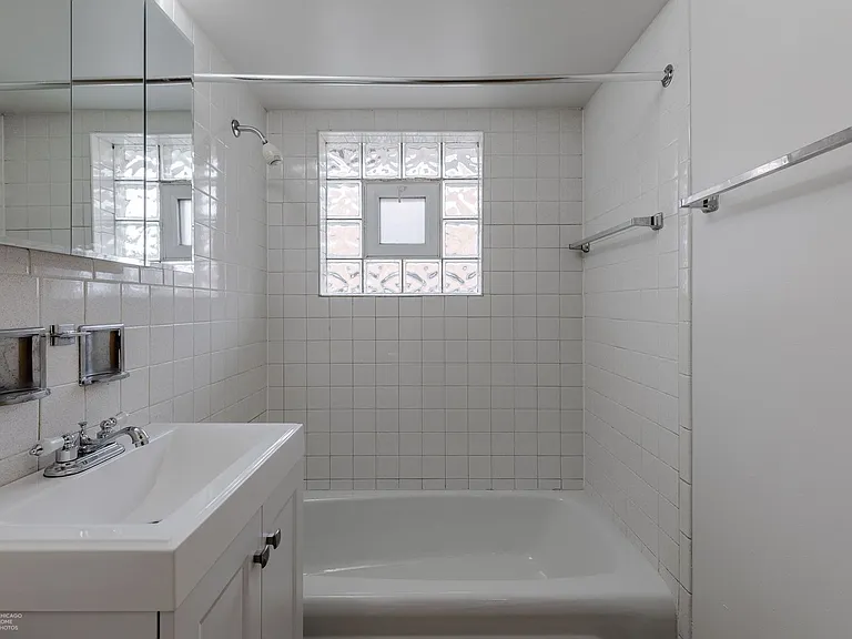 148 Des Plaines Ave — Photo 12