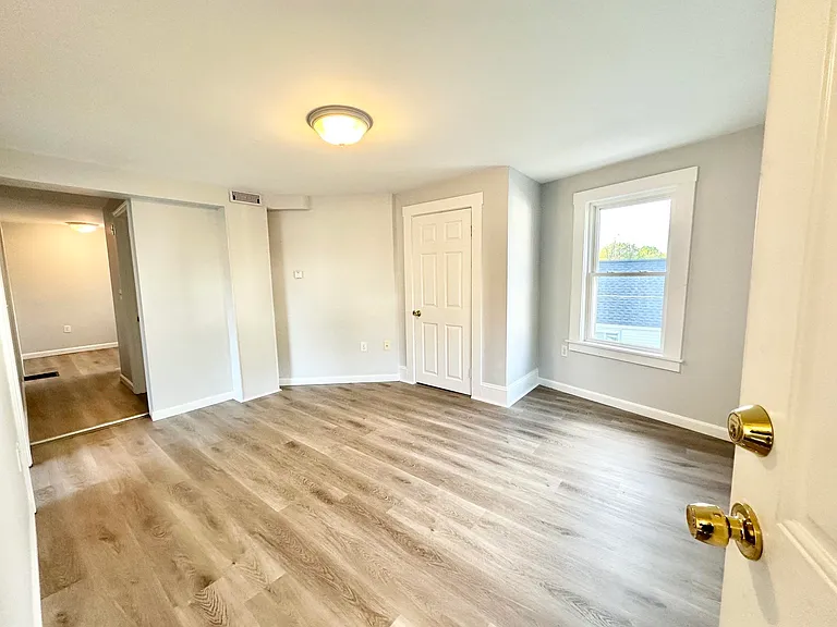 40 Morgan St #2 — Photo 4