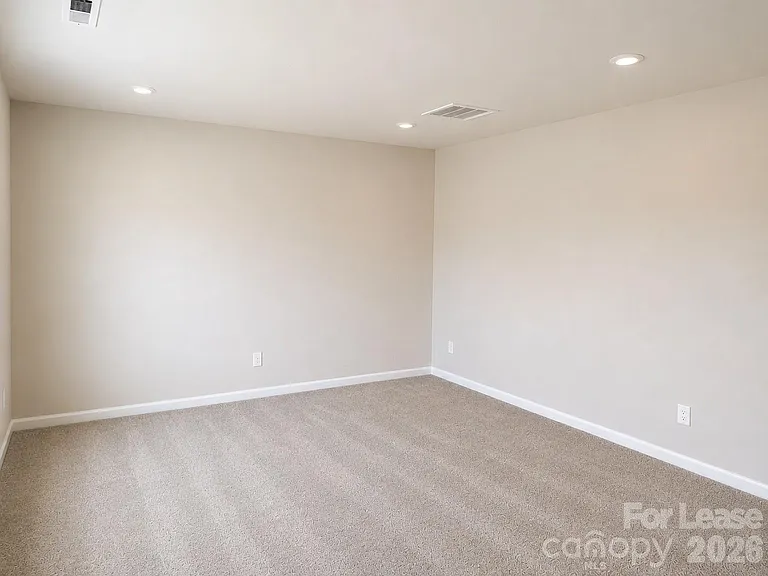 2332 Donnely Hills Ln — Photo 11