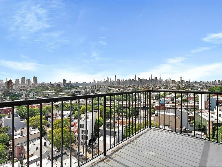 480 Humboldt St #11A — Photo 7