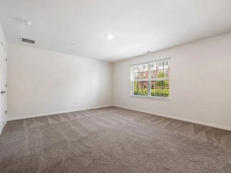2961 Reflection Dr — Photo 5