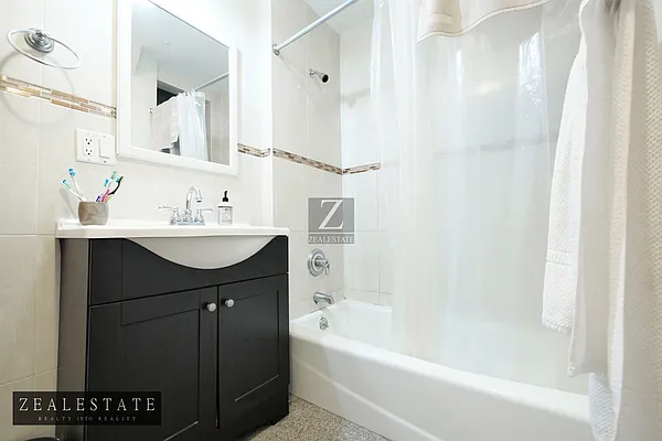 Rented by ZealEstate Group Inc | media 36