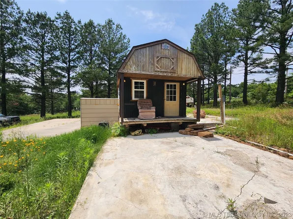 220 Willow Dr, Stigler, OK 74462