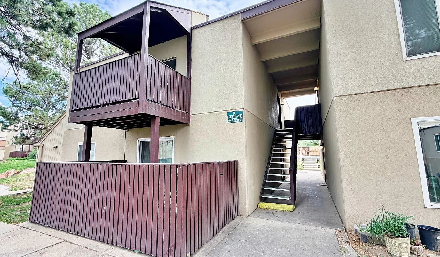 2 bed, 2.0 bath, 1138 sqft, $1,525 — Photo 1