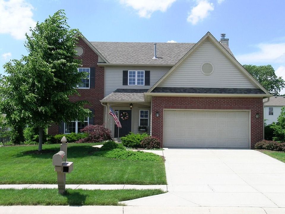 Exterior Front: Wonderfully cared for home in Spyglass Falls.
