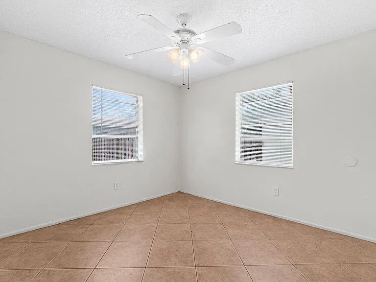 4764 Gulfstream Rd — Photo 17