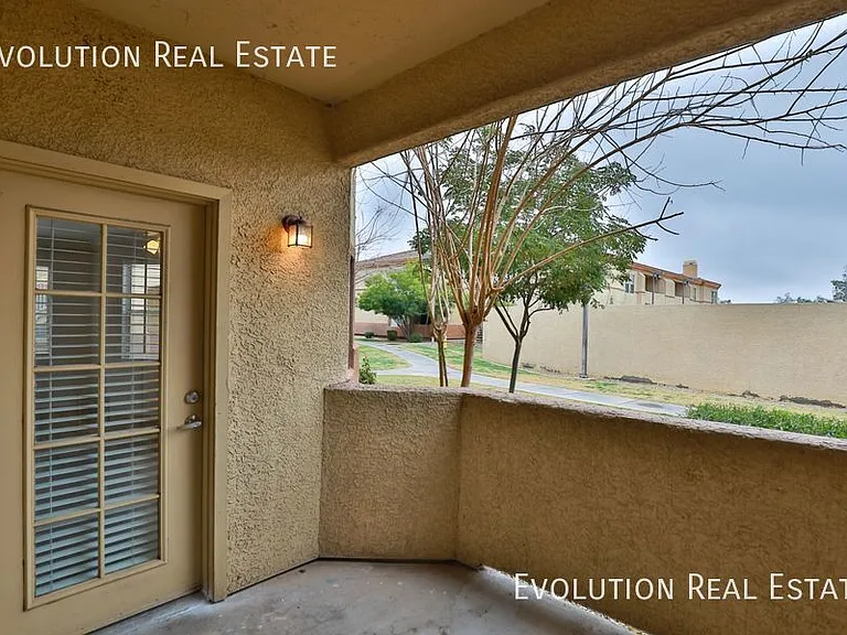 2134 E Broadway Rd #1049 — Photo 21